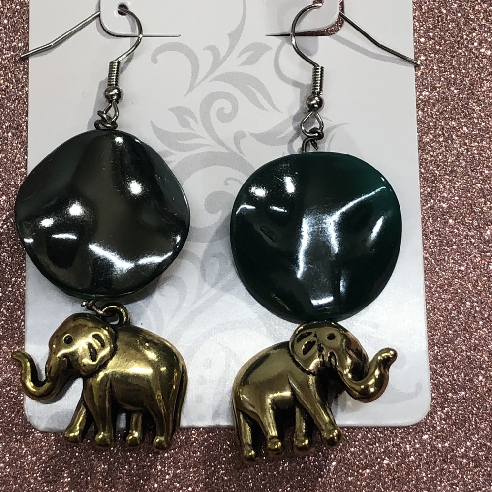 Handcrafted earrings